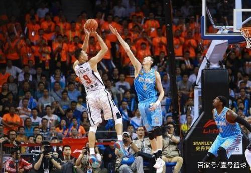 皇马将严格 皇马将严格